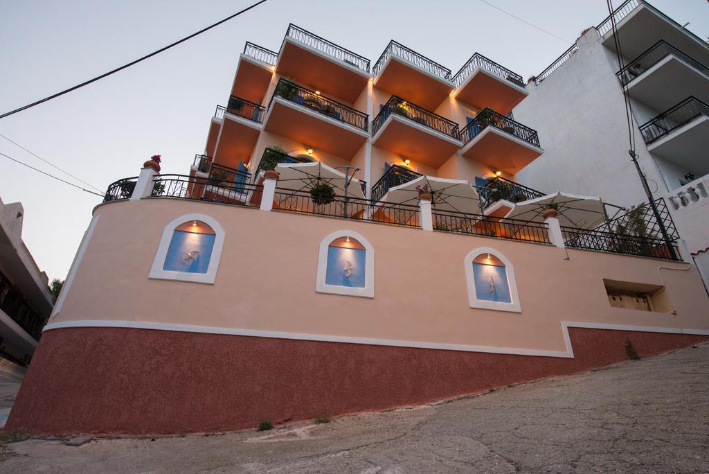 Maria Studios Poros Town Exterior photo